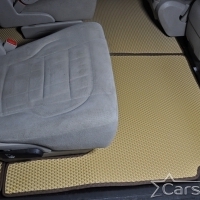 Автомобильные коврики EVA на Chrysler Grand Voyager V (2008->) 2 ряд: кресла 1+1 убираются в пол